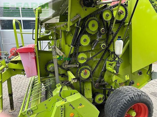 Empacadora gigant - Claas - rollant 240