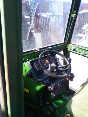 Tractor agrícola - John Deere - 946