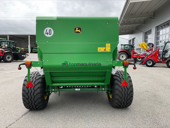 Empacadora gigant - John Deere - F 441 M Rundballenpresse