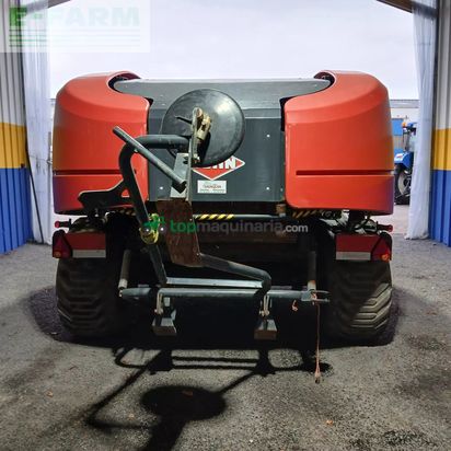 Empacadora gigant - Kuhn - i-bioc oc