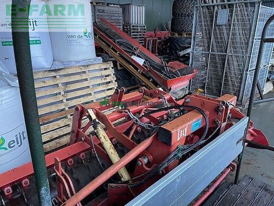 Grada rotativa - Lely - rottera 35-302 en packkerrol en hydraulische hef