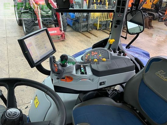 Tractor agrícola - New Holland - t7.225 blue power tractor (st25102)