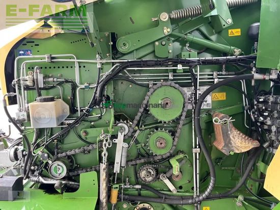 Empacadora gigant - Krone - comprima cv 150 xc