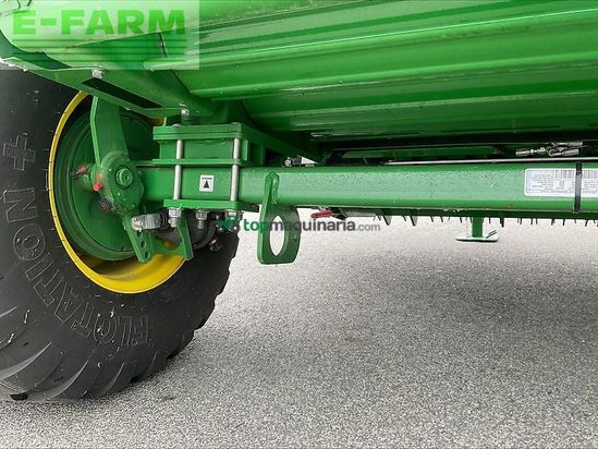 Empacadora gigant - John Deere - f 441 m rundballenpresse
