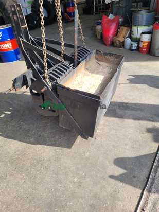 Contrapesa tripuntal para tractor 