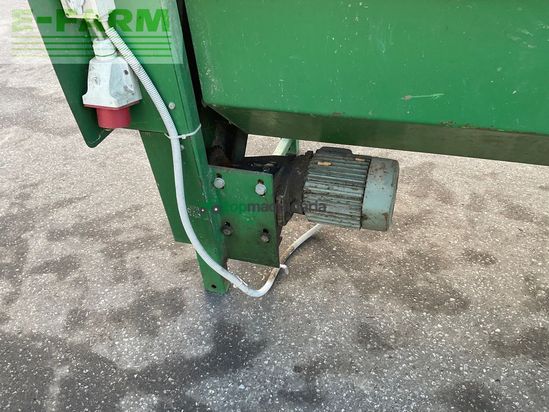 Cosechadora - arrancadora de patata -  - Kürbiskernwaschanlage