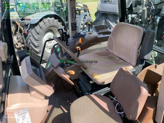 Tractor agrícola - John Deere - 5820