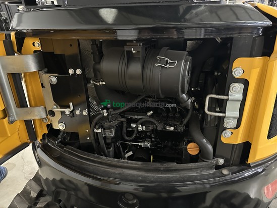 Excavadora  MB CDM6025