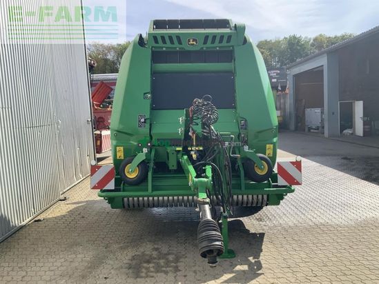 Empacadora gigant - John Deere - v 461 m
