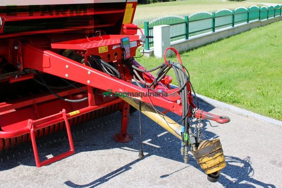 Empacadora gigant - Welger - rp 220 master