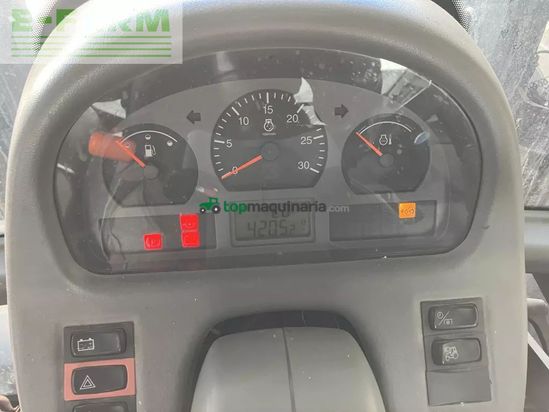 Tractor agrícola - Valtra - n123