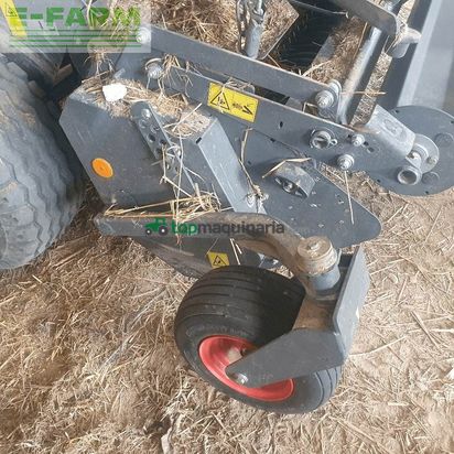 Empacadora gigant - Claas - variant 480 rc