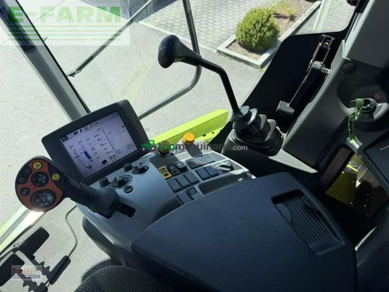 Cosechadora de Cereal - Claas - tucano 430 3d obenentleerung v560 top