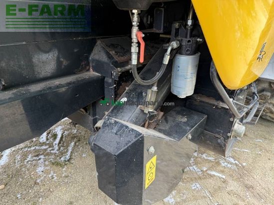 Cosechadora de Cereal - New Holland - cx 8070