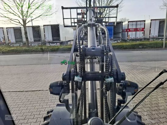 Minicargadora -  - toyo ku 836-ii