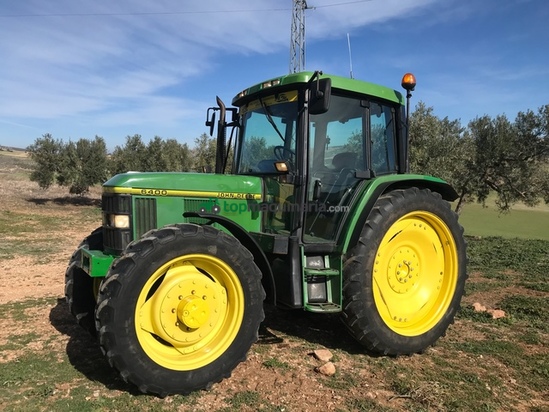 Tractor agrícola - John Deere - 6400 CREEPER