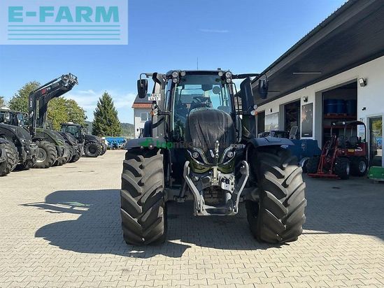 Tractor agrícola - Valtra - t 215 d 2a1