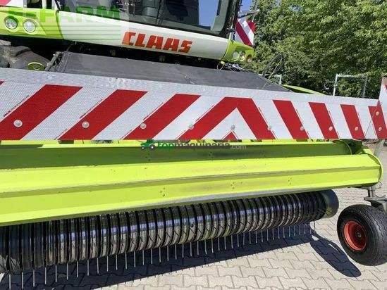 Cosechadora de Cereal - Claas - jaguar 930 + pu 30