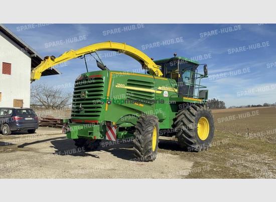 John Deere 7500 + Kemper 360