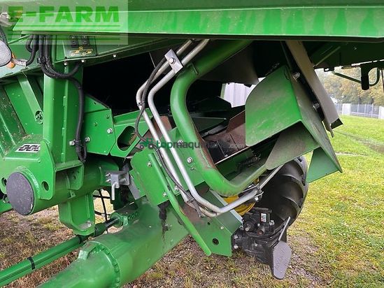 Cosechadora de Cereal - John Deere - t560 hm