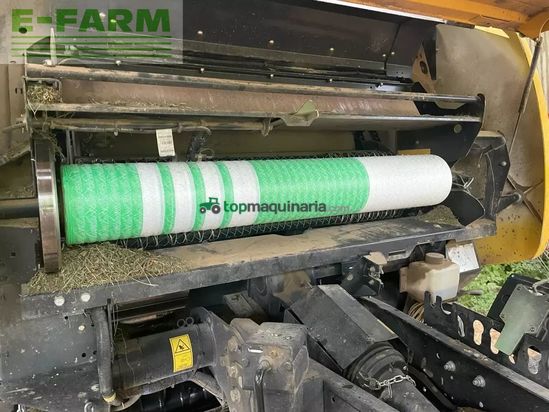 Empacadora gigant - New Holland - roll belt 180 super feed