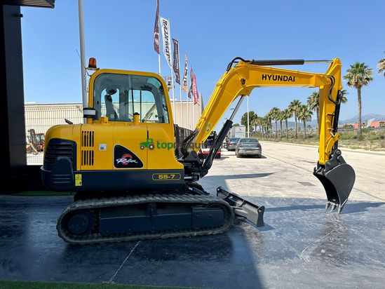 Excavadora Hyundai Robex 55-7. 