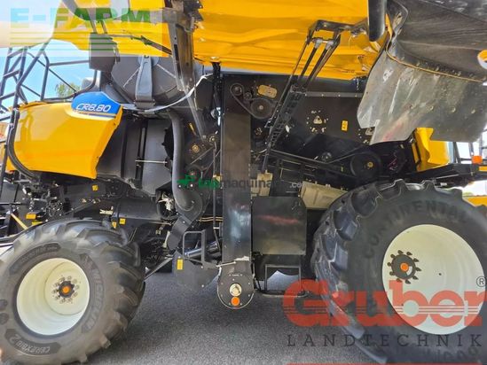 Cosechadora de Cereal - New Holland - cr 8.80