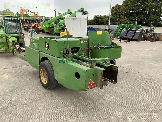 Empacadora gigant - John Deere - 456a conventional baler (st23298)