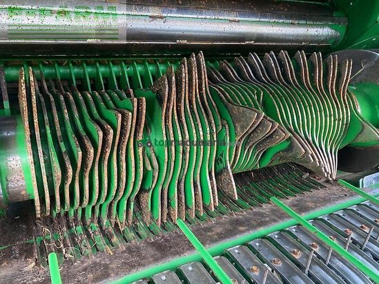 Empacadora gigant - John Deere - 990 maxi cut 25