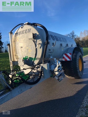 Tractor agrícola - Joskin - modulo 2 11000 me