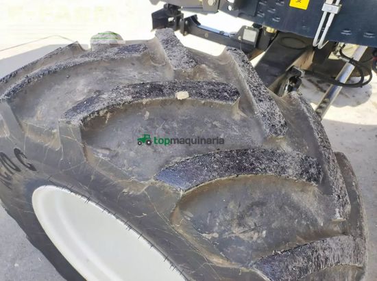 Cosechadora de Cereal - New Holland - ch 7.70 laterale