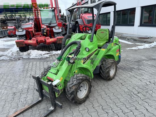 Minicargadora - Avant - 5e tele nur 270h