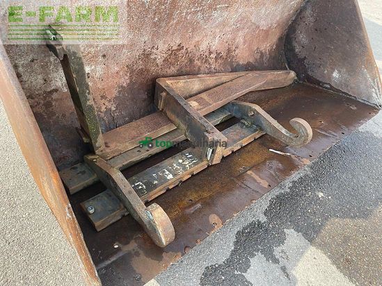 Minicargadora - kramer - 720