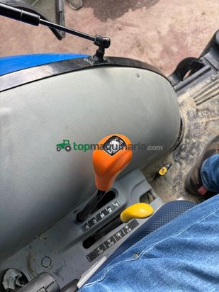 Tractor agrícola New Holland Boomer 50 seminuevo 