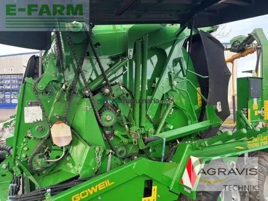 Empacadora gigant - John Deere - 990