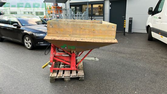 Esparcidor - Vicon - 500 L Pendelstreuer