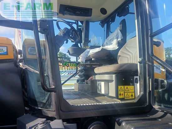 Tractor agrícola - JCB - 4220