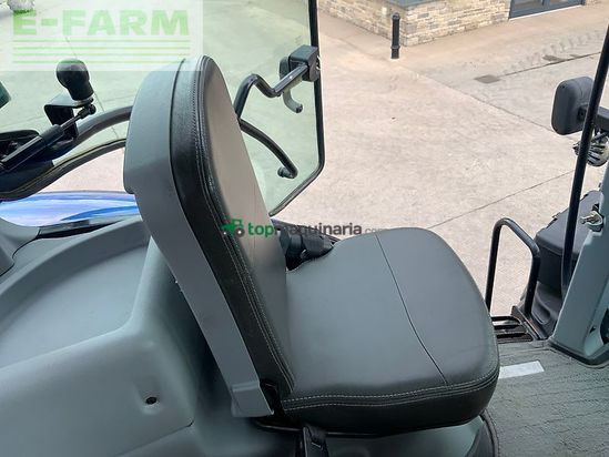 Tractor agrícola - New Holland - t7.290 tractor (st24455)