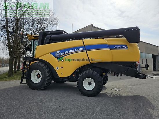 Cosechadora de Cereal - New Holland - cx 6.90