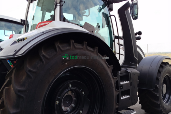 TRACTOR VALTRA T215 V (4017)