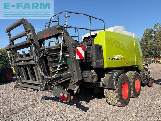 Empacadora gigant - Claas - quadrant 5300 fc t+st