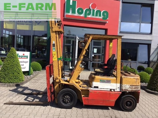 Elevadora - Komatsu - fgt25t-11e