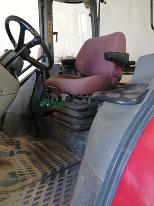 Tractor agrícola - Massey Ferguson - 4260 DT con pala Leon (opcional)