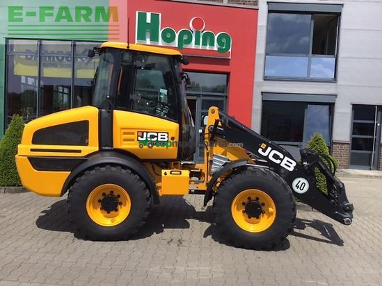 Minicargadora - JCB - 409 (40 km/h)