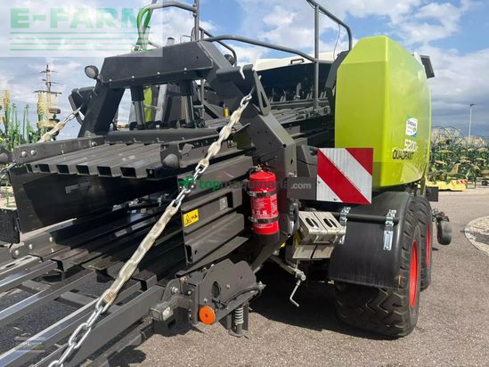 Empacadora gigant - Claas - quadrant 5200 fc