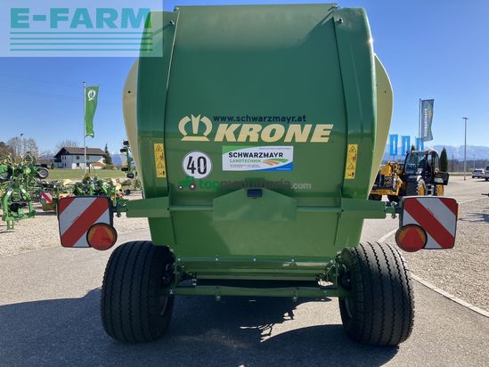Empacadora gigant - Krone - comprima v 150 xc plus