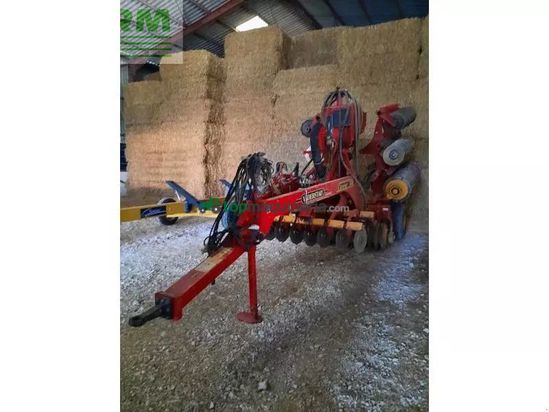 Cultivador - Väderstad - carrier 500