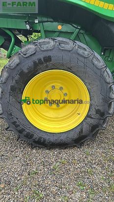 Cosechadora de Cereal - John Deere - t560