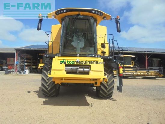 Cosechadora de Cereal - New Holland - cr7-80