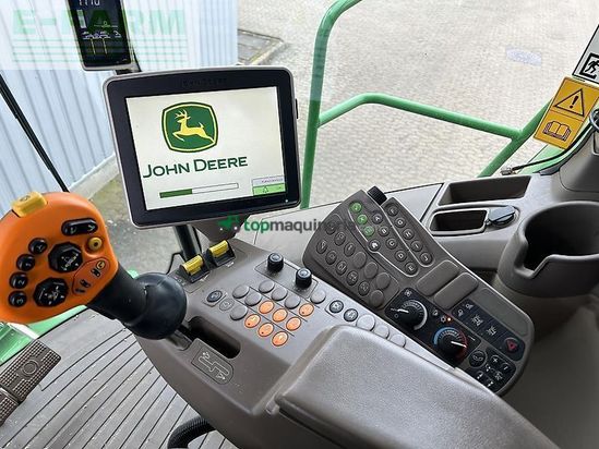Cosechadora de Cereal - John Deere - s690